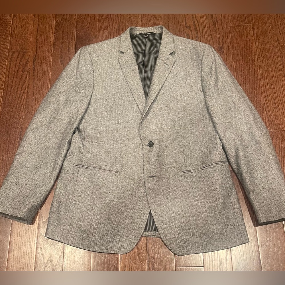 Banana Republic Men’s  Slim Fit  Gray Textured Sport Jacket   Size 44R